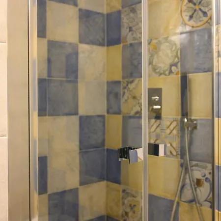 Rosamar Affittacamere 3*