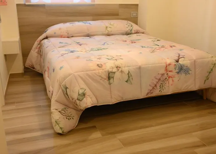 Affittacamere Rosamar 3*